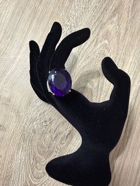 Ring Purple Amethyst with White Stones Sterling Silver Size 7-NWOT